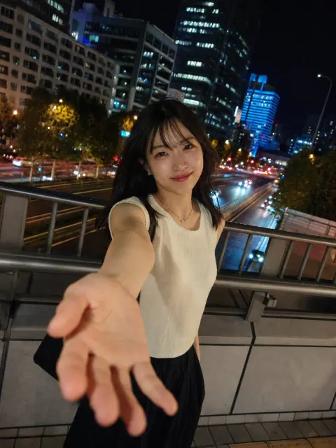 Waiting on Night Bridge