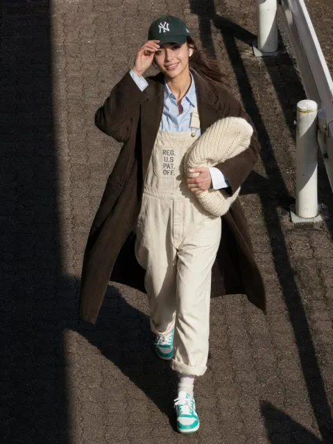 Candid Street Style Fashion Walk