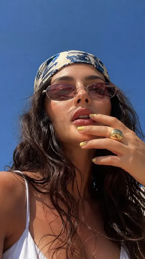 Ultra Realistic Summer Macro Selfie