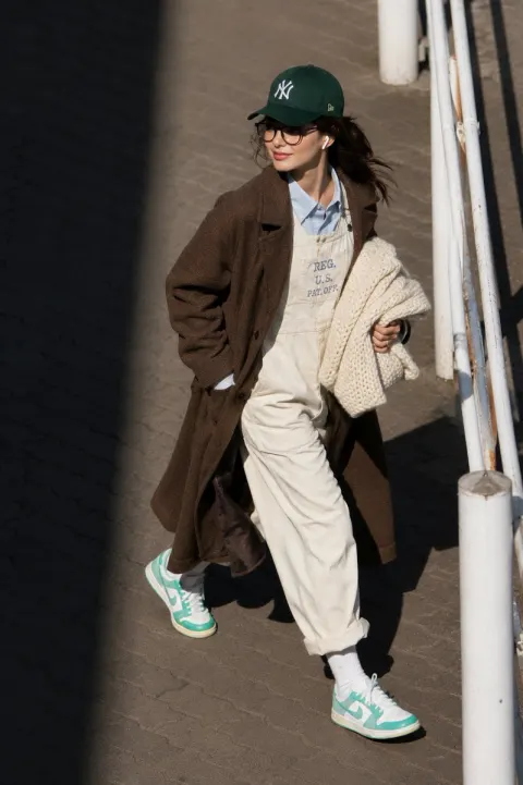 Urban Street Fashion Candid Shot