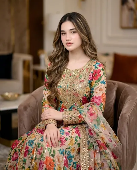 Luxury Fashion Feminine Portrait