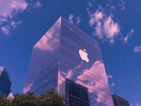 Dreamy Glass Tower Glow