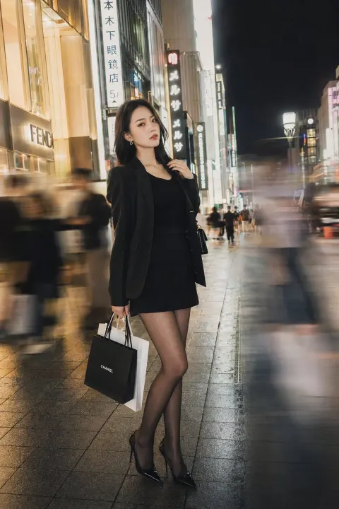 Ginza Night Cool Fashion Portrait
