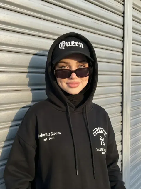 Street Queen Returns in Style