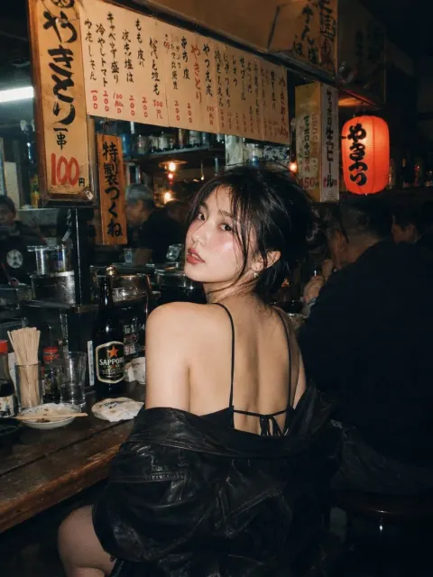 Seductive Beauty in Izakaya Night