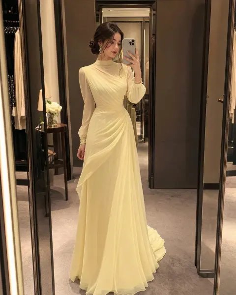 Butter Yellow Couture Mirror Selfie
