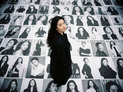 Stunning Actress on Billboards