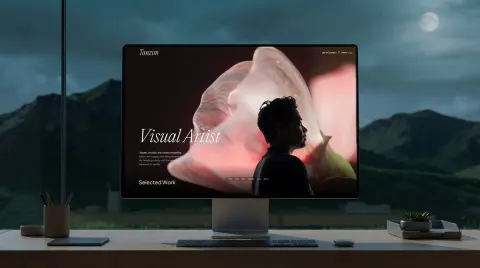 Front Facing Straight Monitor Close Shot