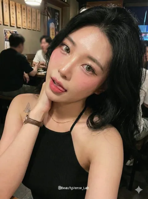 Izakaya Selfie