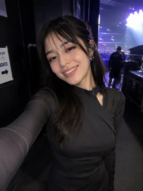 Backstage Concert Candid Selfie Moment