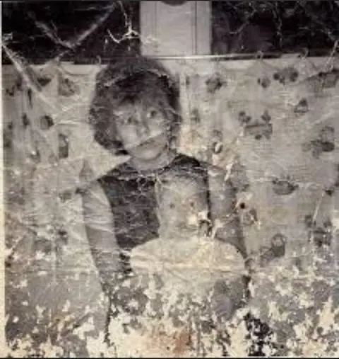 AI Photo Restoration & 4K Upscale