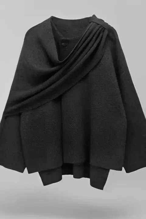 Wool Cloak Street Style Shoot