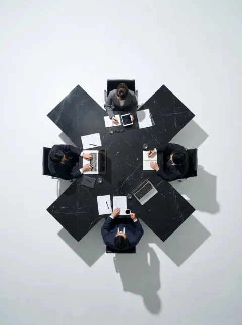 X-Shaped Black Marble Meeting