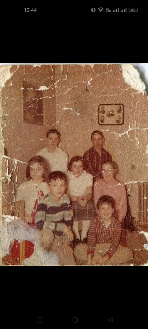AI Photo Restoration 4K Upscale