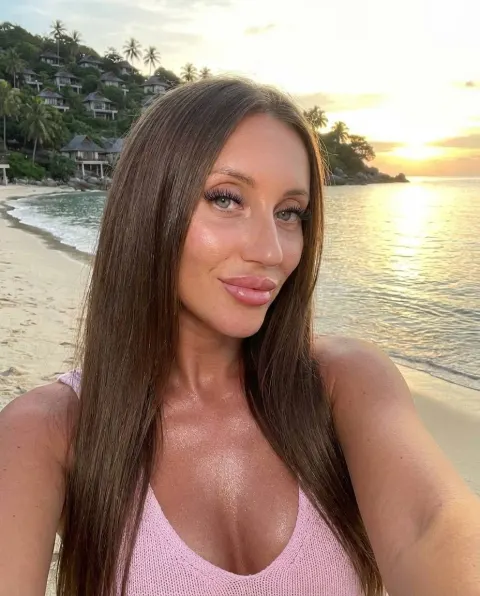 Sunset Beach Glow Selfie
