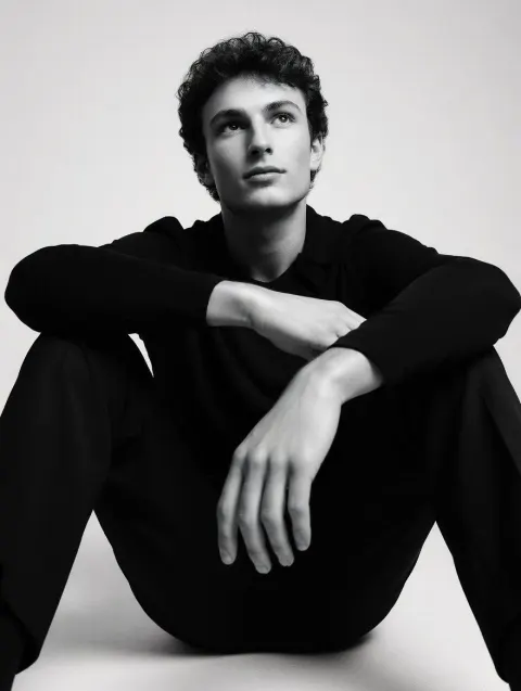 Dramatic Black White Fashion Portrait
