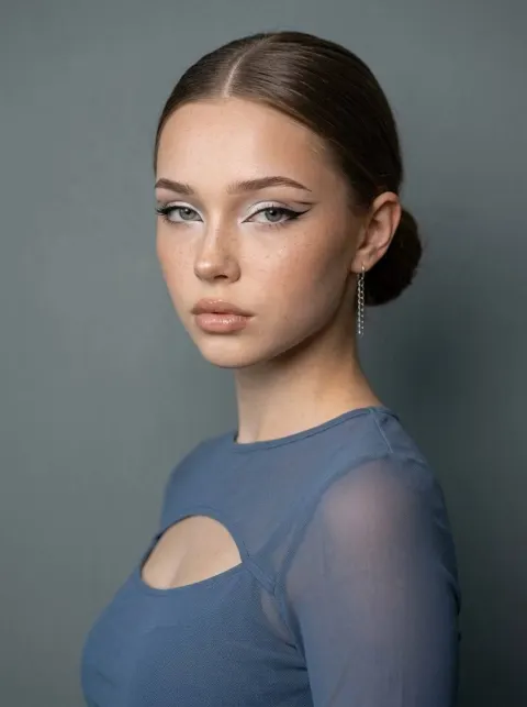 Elegant Blue Mesh Portrait Photography