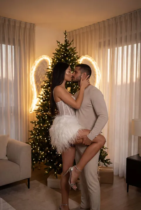 Romantic Christmas Kiss Editorial