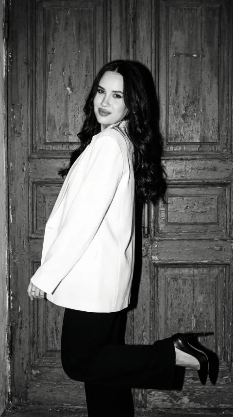 B&W Flash Fashion Editorial