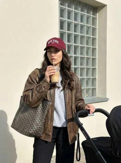 Stylish Mom Street Chic
