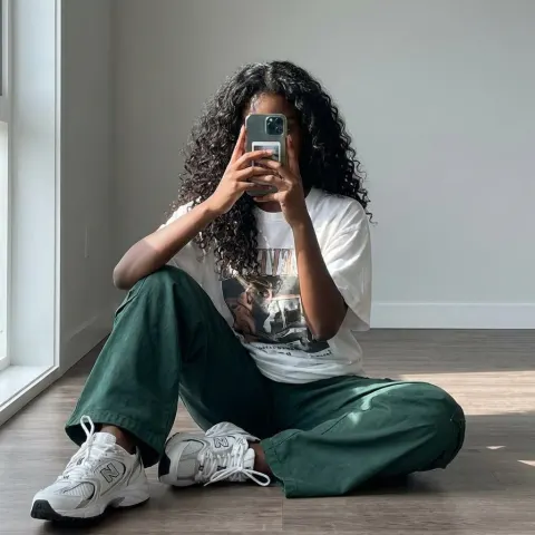 Cargo Pants Floor Selfie