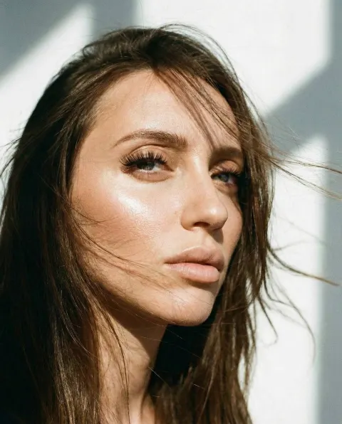 Cinematic Light Girl Close-up
