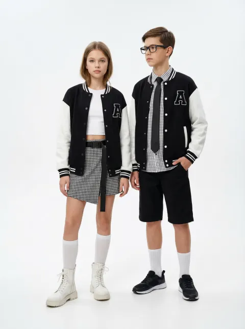 Teen Fashion Duo Studio Shot