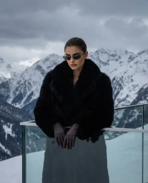 Snow Queen in Fur