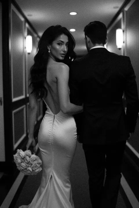 Noir Bride's Secret Glance