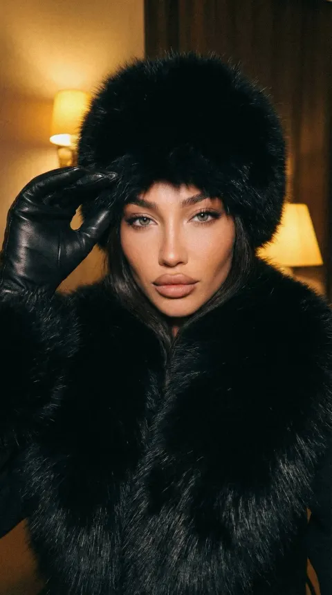 Fur Noir Winter Elegance