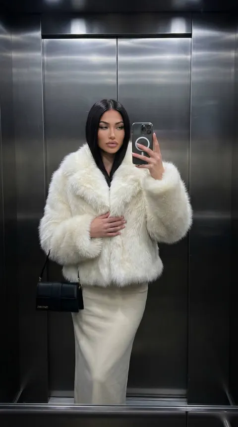 Elevator Mirror Luxury Selfie