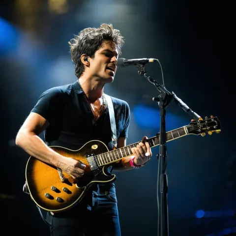 John Mayer Mid Solo in Sharp Contrast