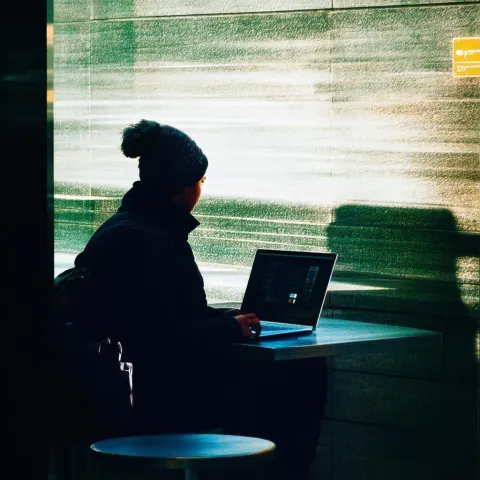 Candid Streetpan of a Covert PC Watcher