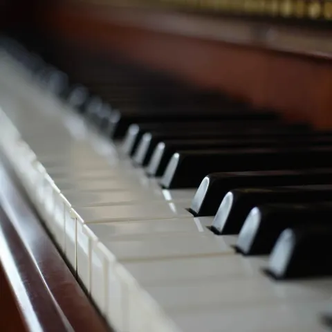 Hyper Real Piano Keys in Octane Render