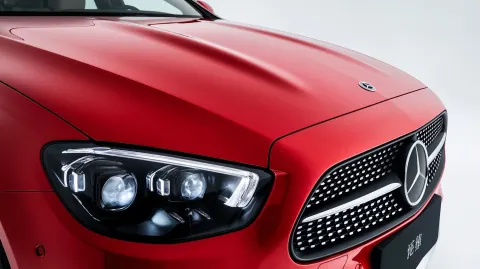 Red Mercedes E300 Studio Close-ups