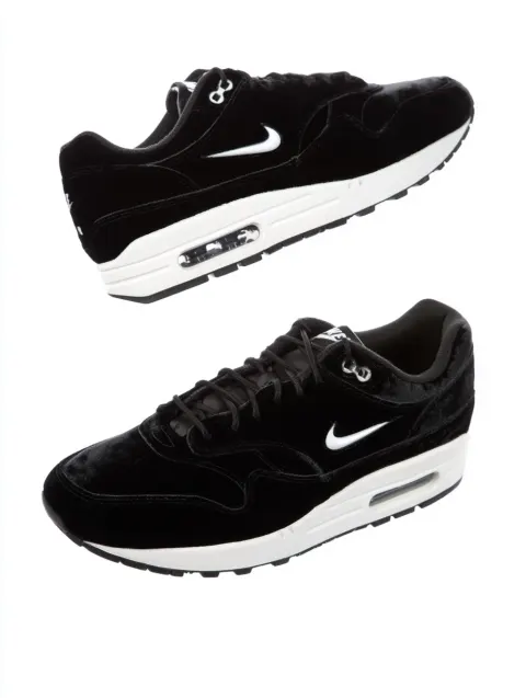 Air Max Plus 1 black velvet and white accents